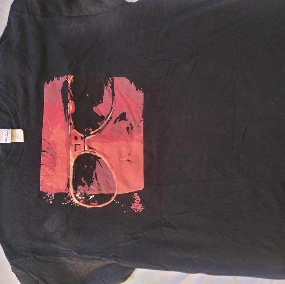 Clothes - Picture 2 of 8